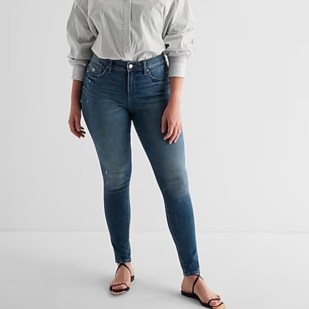 Express Skinny Mid Rise Jeans (NWT)